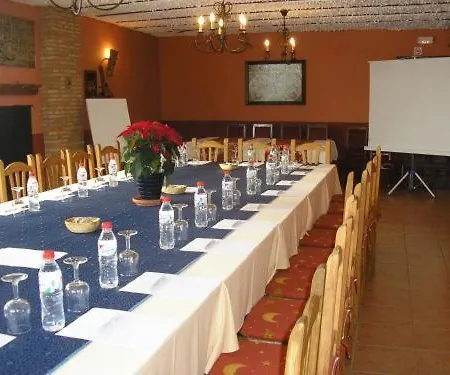 Palacio Guzmanes 3*