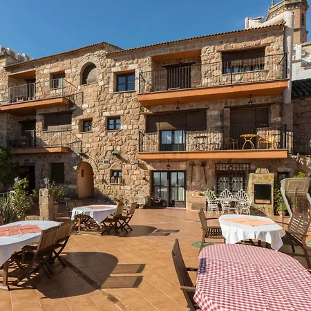 Hotel Palacio Guzmanes 3*