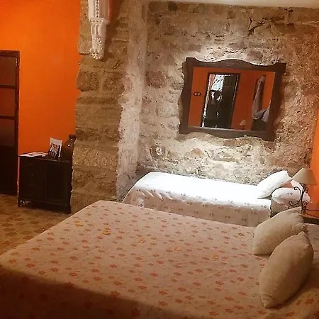 Hotel Palacio Guzmanes 3*