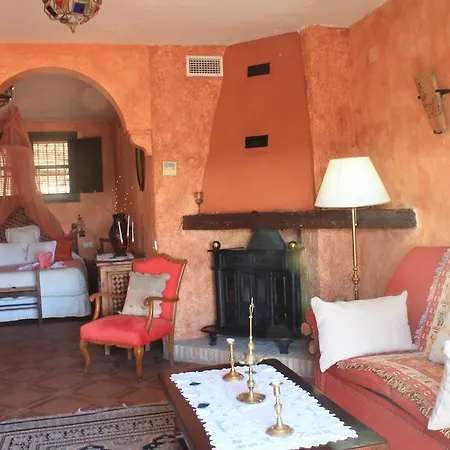 Palacio Guzmanes 3*