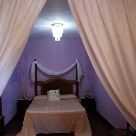 Palacio Guzmanes 3*