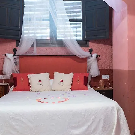 Palacio Guzmanes Hotel 3*